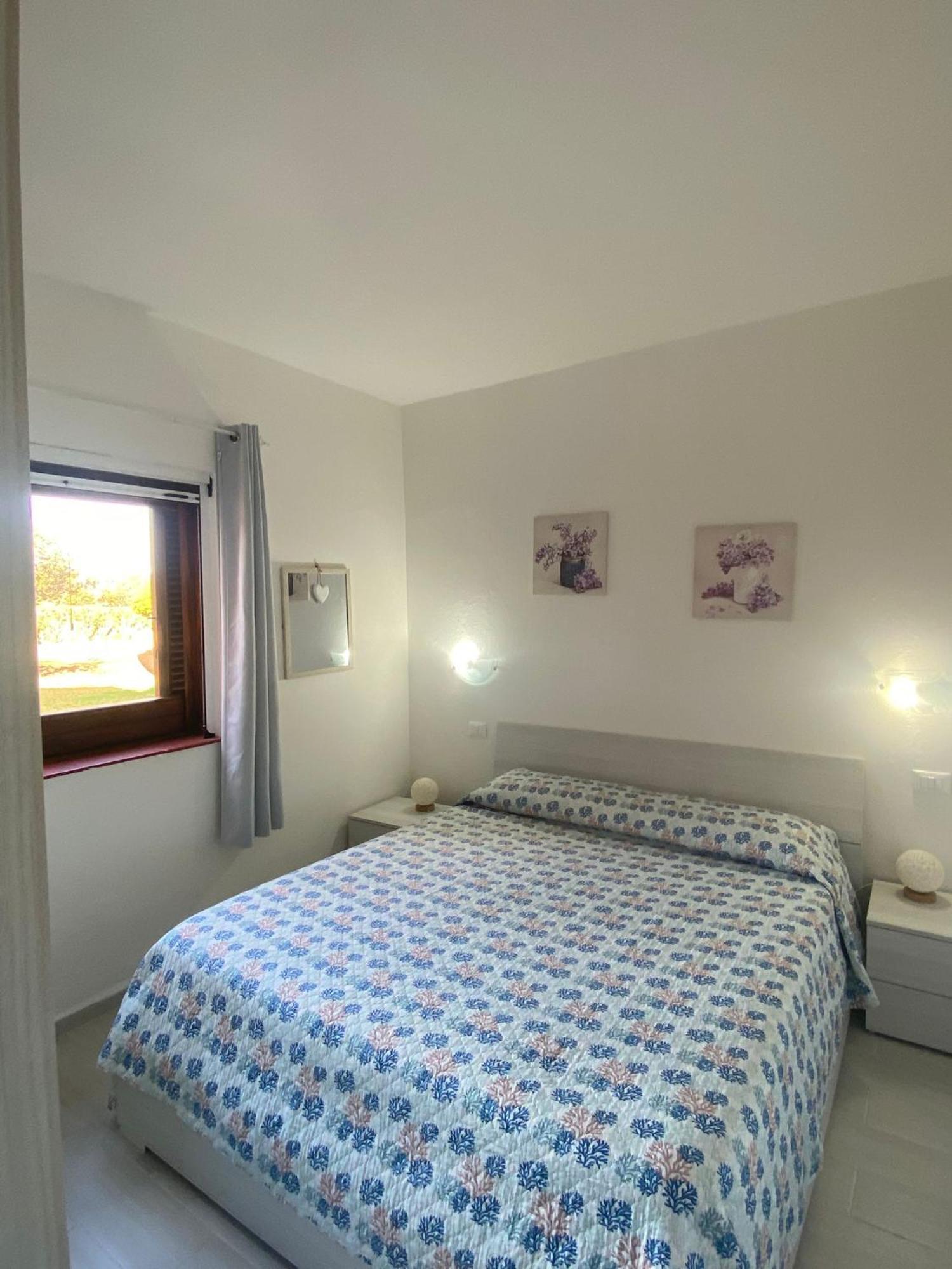 Casa Smeralda: Con Giardino E Vicino Al Mare Punta Molara Kültér fotó